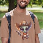 Camiseta Básica Masculina Alien Cowboy Faroeste 100% Algodão Premium - Caqui