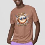 Camiseta Básica Masculina Sol Engraçado Trocadilho 100% Algodão Premium - Caqui