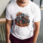 Camiseta Básica Masculina Halloween Monster Truck 100% Algodão Premium - Branco
