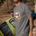 Camiseta Básica Masculina Sol Engraçado Trocadilho 100% Algodão Premium - Chumbo