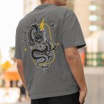Camiseta Básica Masculina Dragão Chines Dragon Soul Frente E Costas 100% Algodão Premium - Chumbo