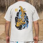 Camiseta Básica Masculina Carpa Escrito Japonês Frente e Costas 100% Algodão Premium - Branco