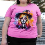 Camiseta Básica Feminina Bruxa Halloween Colorida 100% Algodão Premium - Rosa