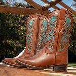 Bota Texana Feminina Dallas Terra com Lêiser Bronze 