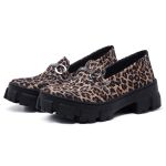 Mocassim Karla Feminino Onça