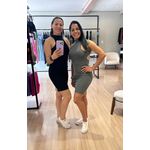 Vestido Cavado Curto Cinza