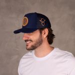 Boné Trucker Simprão Farm Caipira Raiz Azul
