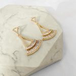 Brinco Pendulo Cristal Lu Folheado em Ouro 18k