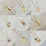 Kit 1 - 2 Colares medalha M Personalizadas Folheado em Ouro 18k