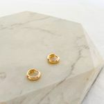 Brinco Argolinha Trava lisa Folheado em Ouro 18k