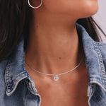 Colar Choker Aro com Medalha P Personalizada Banhada a Prata 925