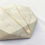 Colar Choker Pérola Barroca Folheado em Ouro 18k