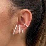Brinco Ear Hook Cristal Folheado em Prata 925