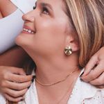 Brinco Chapa Redonda Ondulada Banhado a Ouro 18k