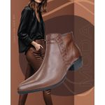 bota em couro chocolate