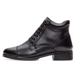 Bota Feminina em Couro com amarração e costura no bico - Preto