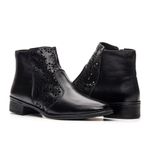 Bota Feminina em Couro Detalhe em Laser - Preto
