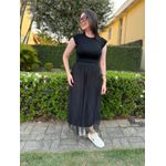 Saia Julia Preto Corações