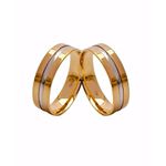 Par de Alianças Casamento Modelo Trabalhado Ouro 18k/750 5.70mm Reta Anatômica/Confort Polida Com Ródio - 10138
