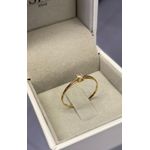 Anel Solitário Em Ouro 18k/750 0.80mm De Largura Polido Reto Com 1 Pedra De 2.5 mm 