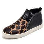 Tenis Cano Alto Feminino Couro Hiate Elegante Cor Verniz Preto Girafa Preto