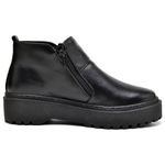 Botinha QeA Couro Cano Baixo Cor Preto