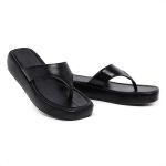 Papete Chinelo Asa Delta Flatform Preto