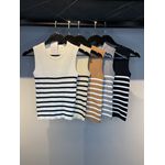 BLUSA LISTRADA TRICOT PRETO