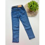 Calça Jeans Skinny Com Lycra 