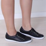 Sapatênis Feminino Casual Rasteiro em Couro Leve e Confortável