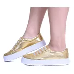 Sapatênis Casual Feminino Rasteiro de Ajuste Elástico Cor Dourado Mod. 811 - Izabela Araújo