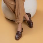 Sapato Feminino Loafer Costanza Couro Cobra Café