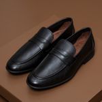 Mocassim Modena Preto Solado de Borracha