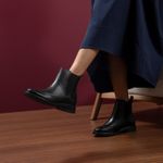 Bota Chelsea Feminina Arcade Preta