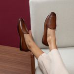 Sapato Feminino Loafer Costanza Castanho