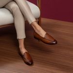 Sapato Feminino Loafer Costanza Castanho