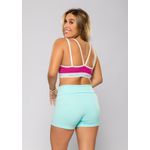 Short One Piscina