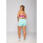 Short One Piscina