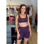 Top Beth Uva