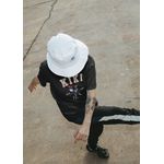 Camiseta Feminina Kiki's Delivery Service Preta – Studio Ghibli Jiji Edition