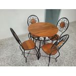 Conjunto 1 Mesa 70cm + 4 Cadeiras de Jantar Joaninha