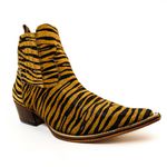 Botina Country Masculina Bico Fino Couro Bovino Legítimo Pelo Zebra Rajado