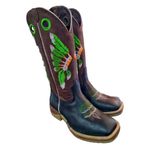 Bota Texana Masculina Couro Legítimo Bovino Látego Preto e Floater Café Bordado Cocar Solado JUMP