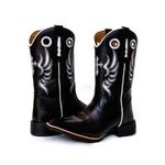 Bota Texana Masculina Cano Padrão Couro Bovino Legítimo Látego Preto Bordado Cruz Solado de Borracha