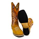 Bota Texana Masculina Couro Legítimo Bovino Crazy Horse Sela e Fóssil Pinhão Bordado Asa Salto Carrapeta