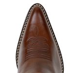 Bota Country Feminina Cano Médio Bico Fino Couro Legítimo Soft Pinhão Detalhes Em Bordado 