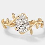 Anel de Noivado Dourados Sintético em Formato de Pera e Detalhes em Folhas