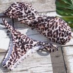 Biquíni Tomara que Caia Fio Dental Onça