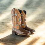 Bota Texana Feminina em Couro Legítimo Cacau Apache Kapell