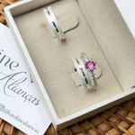 Alianças Beatriz com 4 mm namoro, prata 950 fosca com solitario Elisa com pedra rosa